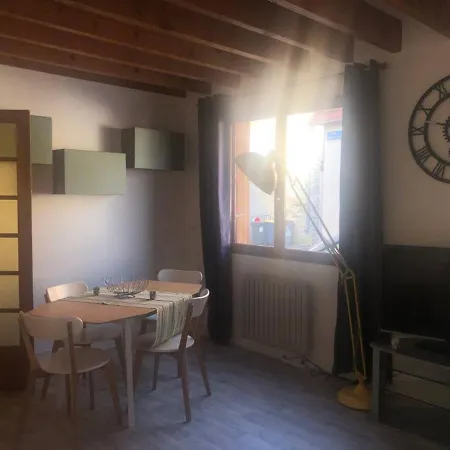 Maison Refaite A Neuf Au Centre-ville De